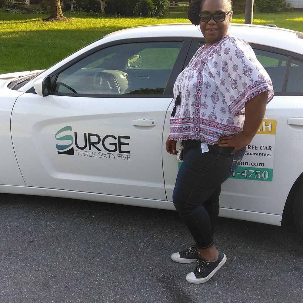 Meet your Posher, Regina